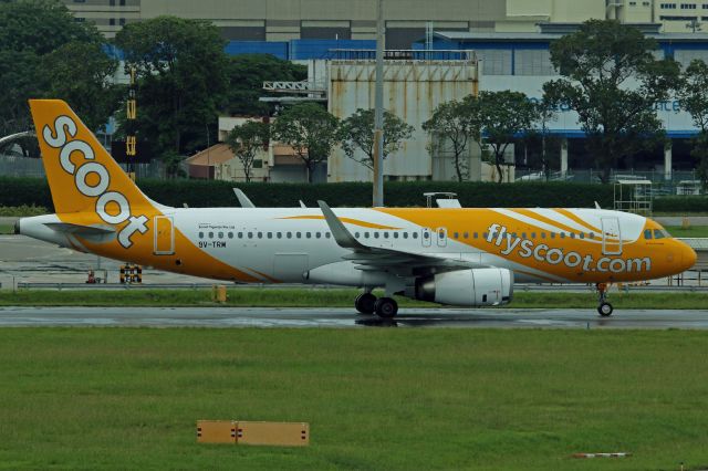 Airbus A320 (9V-TRM)