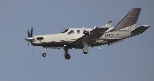 Daher-Socata TBM-900 (N901JF) - On final is this 2015 Daher-Socata TBM-900 in the Winter of 2020.