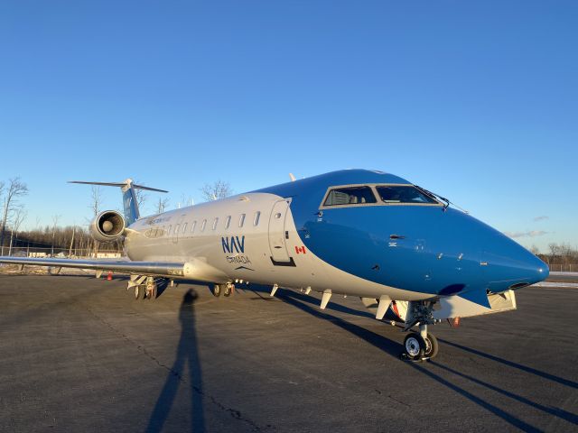 Canadair Regional Jet CRJ-200 (C-GNVC)