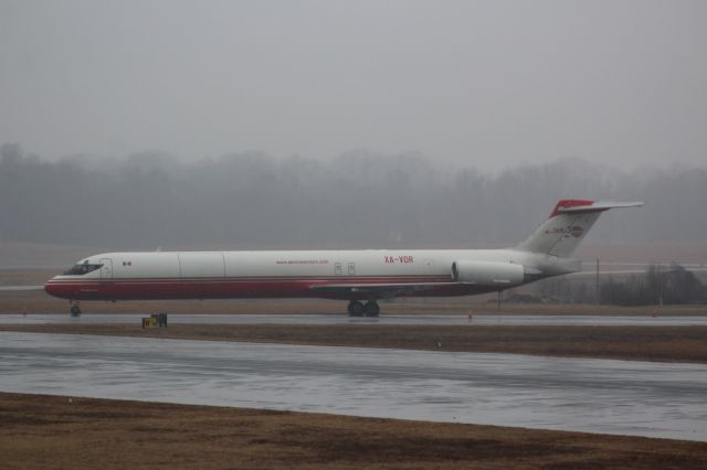 McDonnell Douglas MD-83 (XA-VDR)