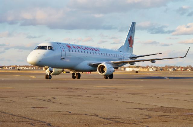 Embraer 170/175 (C-FFYG)