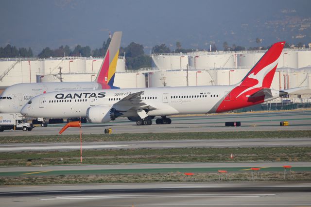 Boeing 787-9 Dreamliner (VH-ZNK)