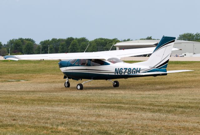Cessna 177RG Cardinal RG (N678GH)