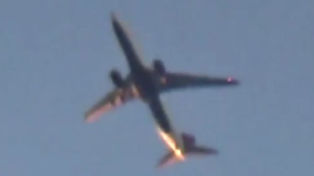 Boeing 737-800 (N374DA) - 20,000 ft above me to Atlanta.