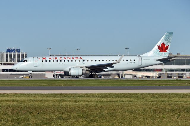 Embraer ERJ-190 (C-FHOS)