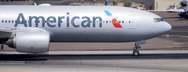 Boeing 777-200 (N773AN) - Phoenix Sky Harbor International Airport 24SEP19