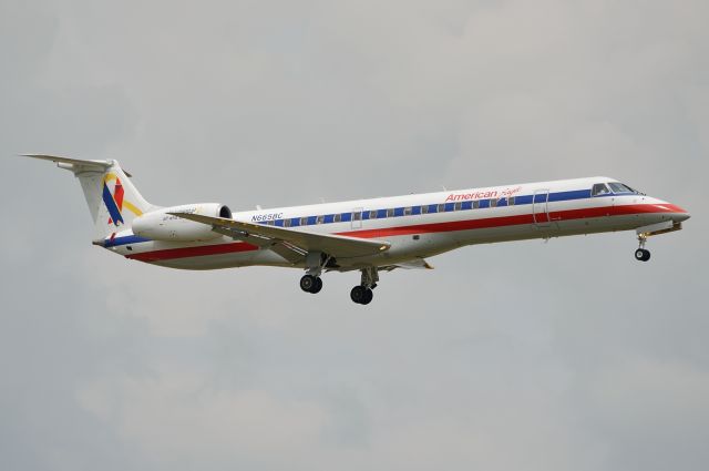 Embraer ERJ-145 (N665BC) - Look at the faces looking out from each window. Arriving DFW 05/25/2013