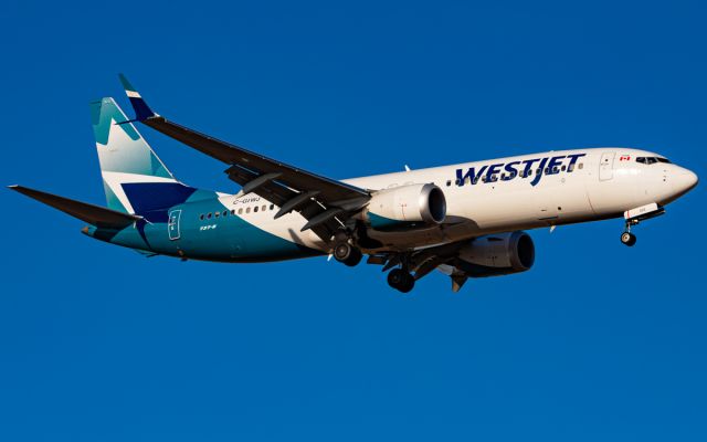 Boeing 737 MAX 8 (C-GIWJ)