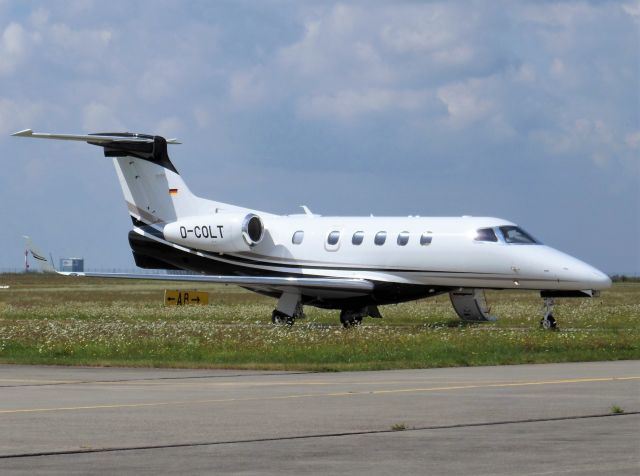 Embraer Phenom 300 (D-COLT)