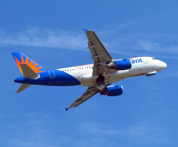 Airbus A319 (N311NV)