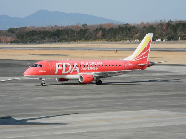 Embraer 170/175 (JA01FJ) - 21.Feb.2013 RJFT (Kumamoto Airport)