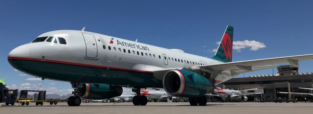 Airbus A319 (N838AW) - PHX barry m. goldwater terminal 4 N1 alpha 21 27MAY19