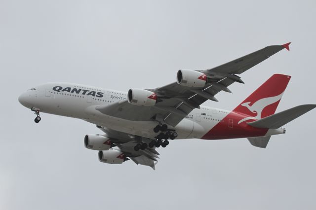 Airbus A380-800 (VH-OQI)