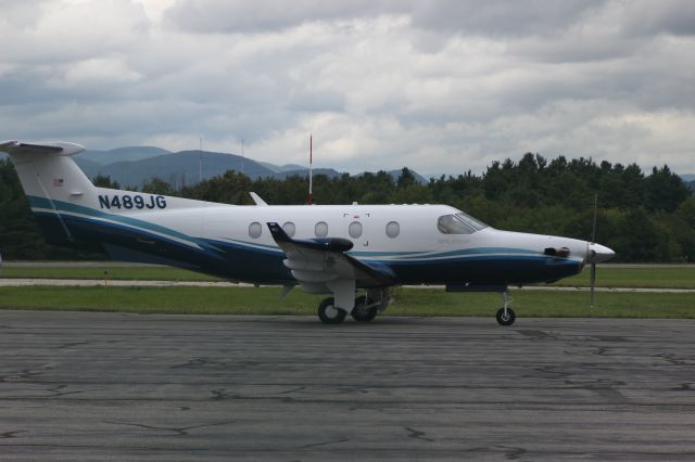 Pilatus PC-12 (N489JG) - N489JG 2003 PILATUS PC-12/45 GCM AVIATION LLC HILLSBOROUGH, NEW JERSEYbr /KPSF Pittsfield Municipal Airport Pittsfield, Massachusetts br /Photo taken by Christopher Wright 