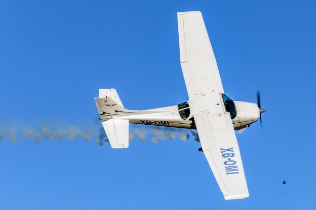 Cessna Skyhawk (XB-OMI) - Aeroclub Chapala. Chapala, Jalisco. México