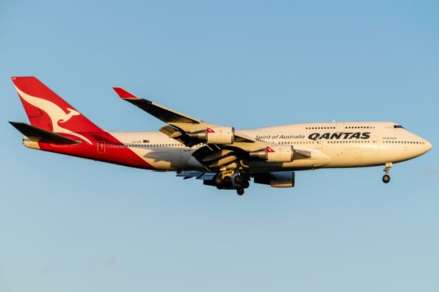 Boeing 747-400 (VH-OEH)