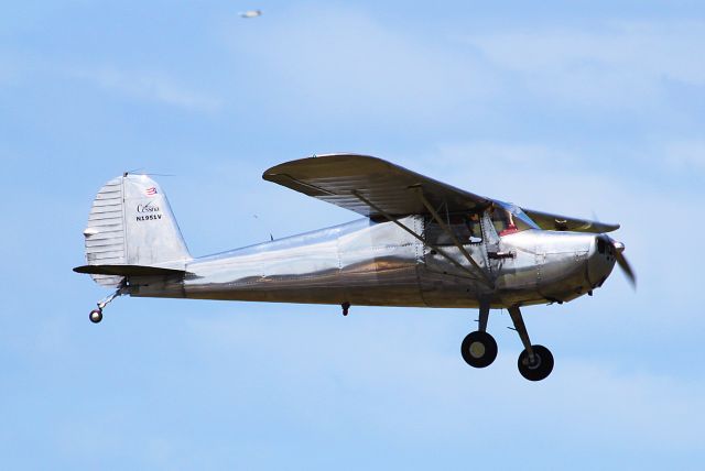 Cessna 140 (N1951V) - Classic Cessna 140.