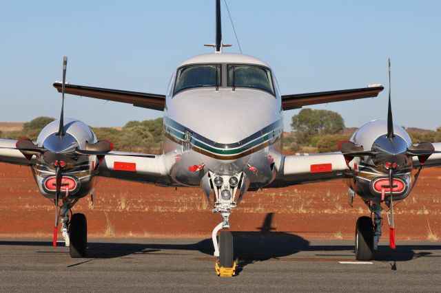 Beechcraft King Air 90 (VH-JEO)