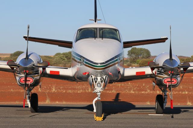 Beechcraft King Air 90 (VH-JEO)