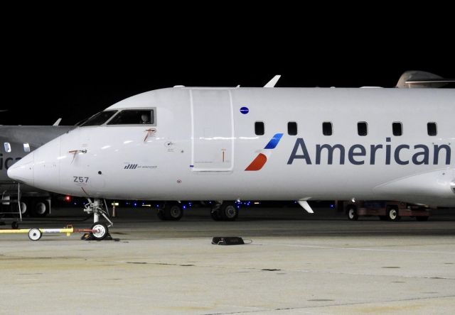 Canadair Regional Jet CRJ-200 (N457AW)
