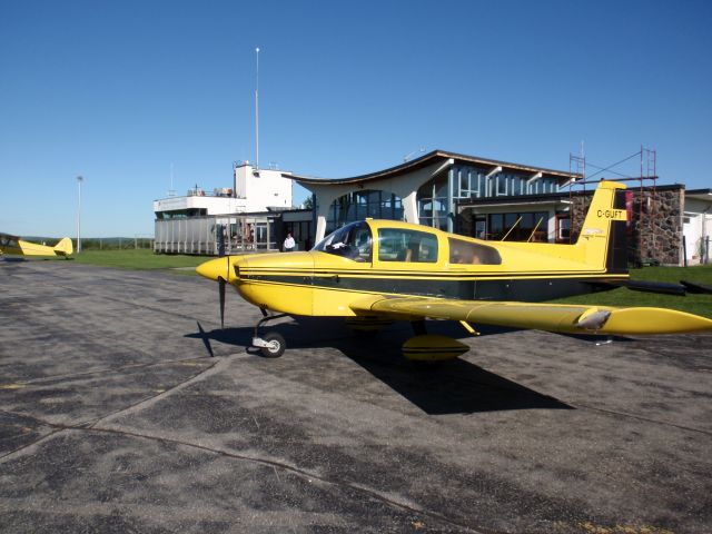 Grumman AA-5 Tiger (C-GUFT)