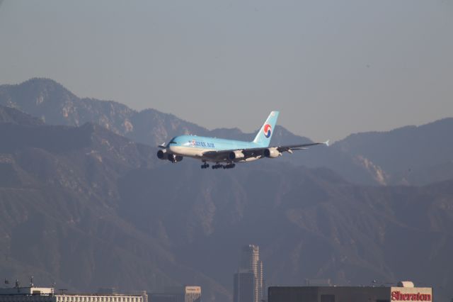 Airbus A380-800 (HL7614)