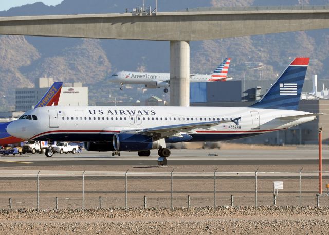 Airbus A320 (N652AW)