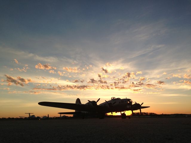 Boeing B-17 Flying Fortress (N5017N) - Opening at work and got a chance to take this photo of Aluminum Overcast.