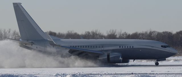 Boeing 737-700 — - Wintertime landing on Runway 30 at Gary Regional Airport. Photo taken February 2015