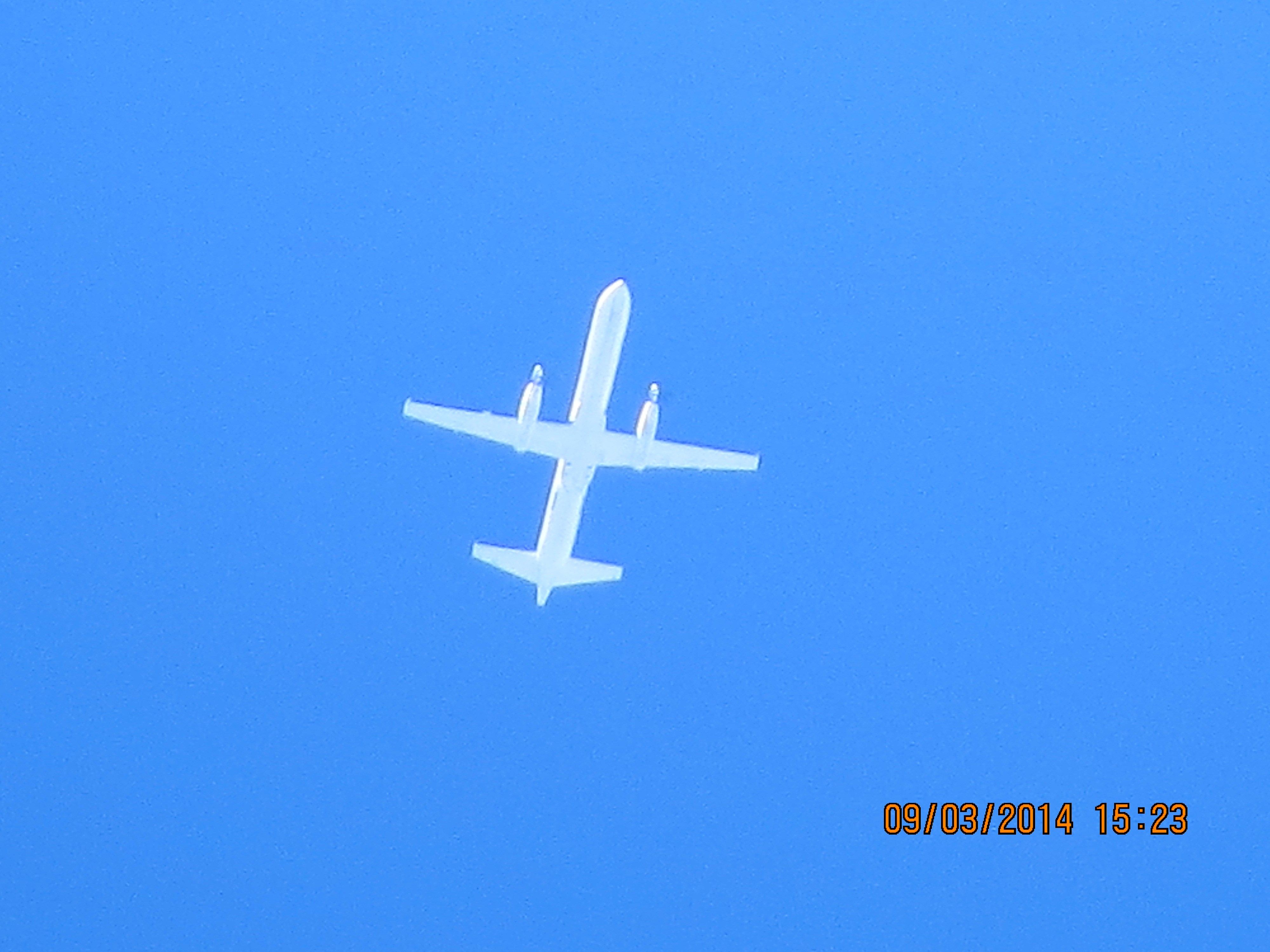 Saab 2000 (N814BB) - Saab 2000 from MOT to LFT over Baxter Springs KS (78KS) at 31k feet.