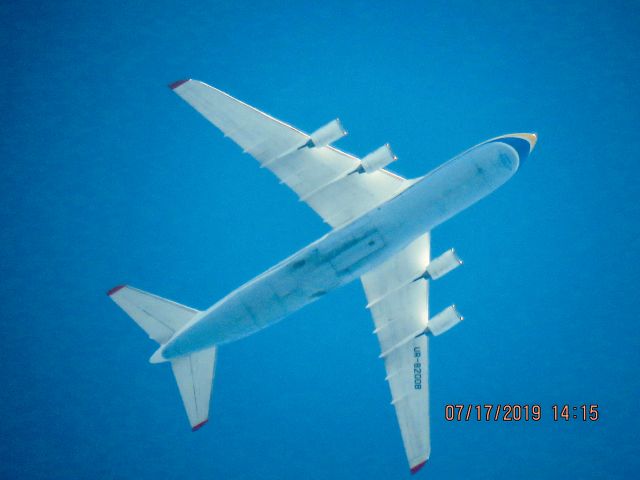 Antonov An-124 Ruslan (UR-82008)