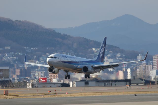 Boeing 737-800 (JA79AN) - 23 December 2015:ITM-HKD.