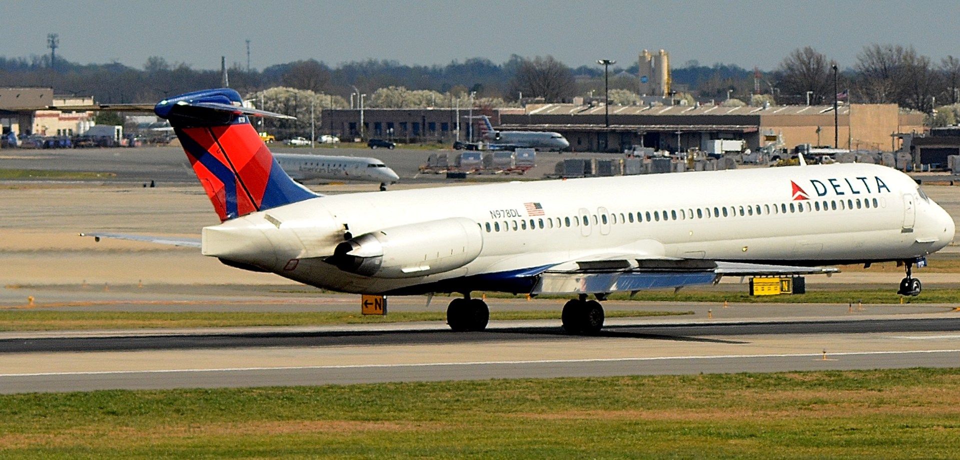 McDonnell Douglas MD-88 (N978DL) - 3/13/16