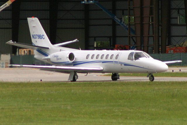 Cessna Citation V (N379BC) - Lining up to depart rwy 9 on 3-Nov-17 on a round trip to KFTY.