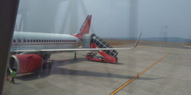 Airbus A320 (VT-CIN) - Arrival from DEL