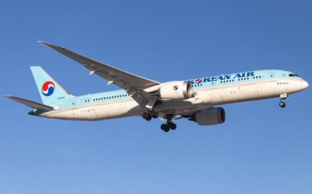 Boeing 787-9 Dreamliner (HL8084)