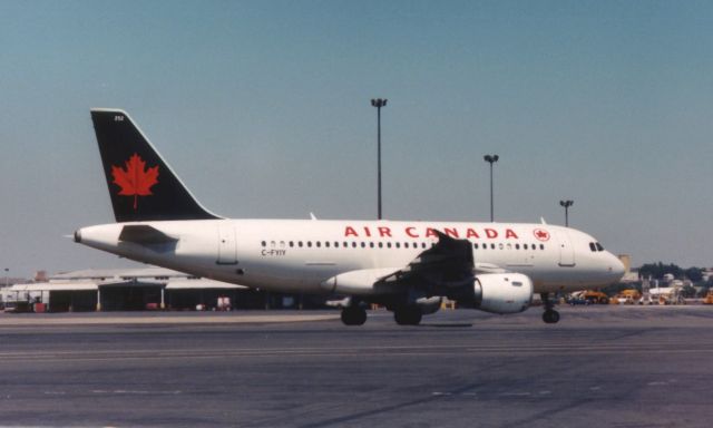 Airbus A319 (C-FYIY) - From August 1997