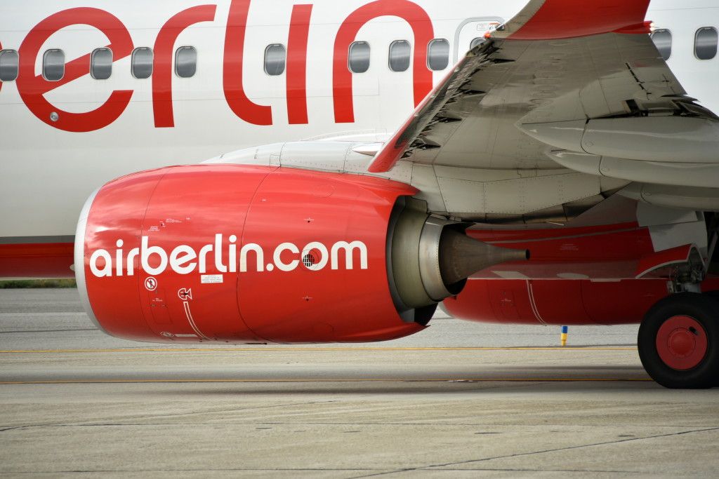 Boeing 737-700 (D-ABML)