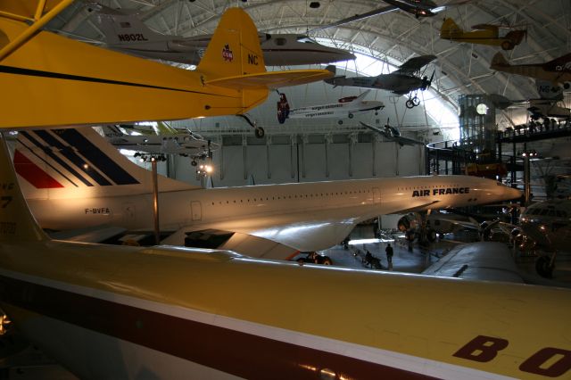 AIRNSPACE — - Udvar-Hazy Obs Deck