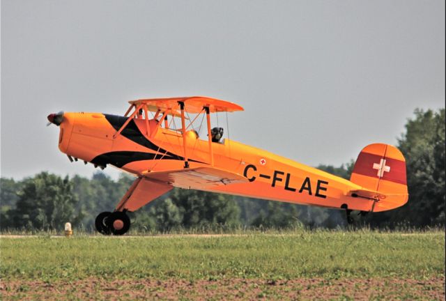 C-FLAE — - BUCKER "Bu131" "JUNGMAN" AT ST. THOMAS, ONTARIO, 24th june 2011.