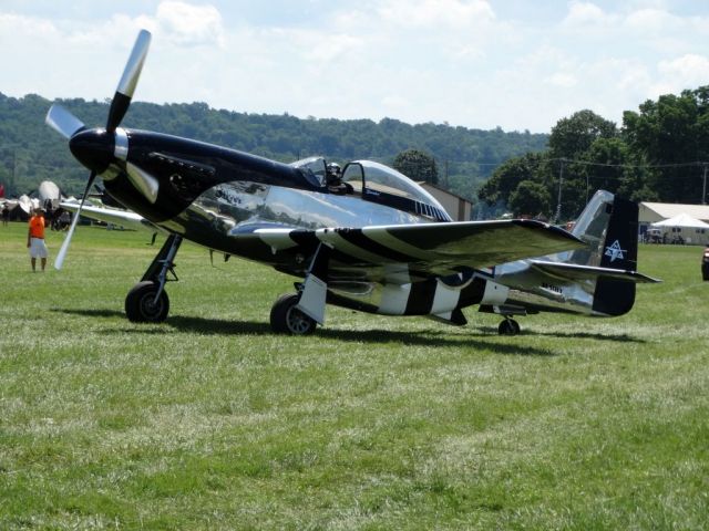 North American P-51 Mustang (N51HY)