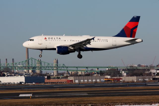 Airbus A319 (N340NB)