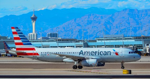 Airbus A320 (N667AW) - N667AW American Airlines Airbus A320-232 s/n 1710 - Las Vegas - McCarran International (LAS / KLAS)br /USA - Nevada,  April 5, 2019br /Photo: TDelCoro