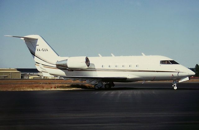 Canadair Challenger (XA-GUA)