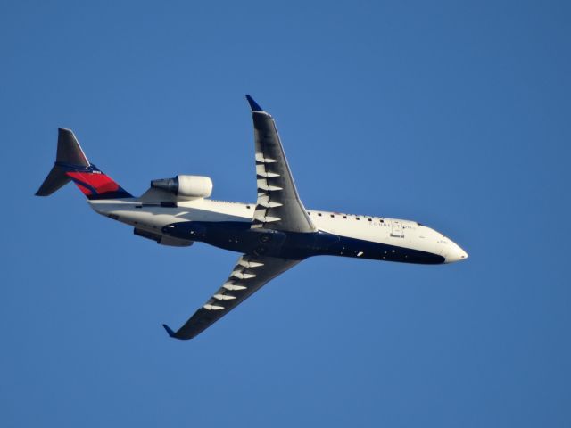 Canadair Regional Jet CRJ-200 —