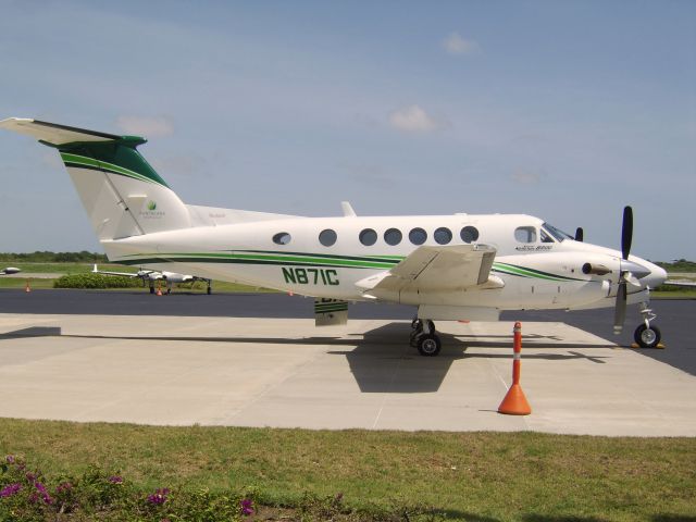 Beechcraft Super King Air 200 (N871C)