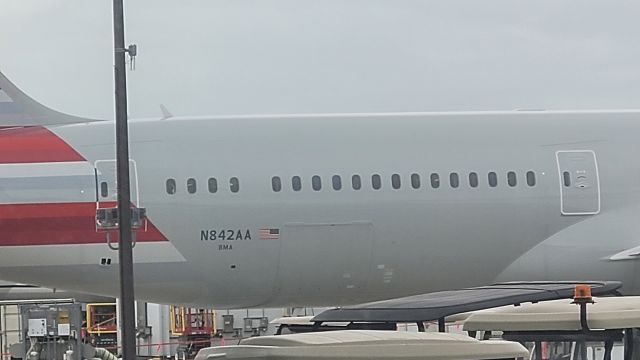Boeing 787-9 Dreamliner (N842AA) - On the Boeing Ramp, with the nose pointed out to the northwest and about ready to taxi out for a test flight.