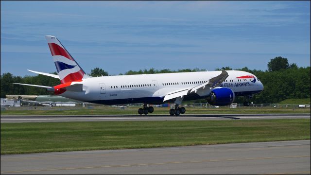 Boeing 787-9 Dreamliner (G-ZBKS) - BOE379 touching down on Rwy 34L to complete a B1 flight on 5.21.18. (ln 700 / cn 60628).