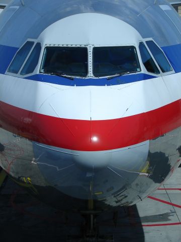Airbus A300F4-600 (N7076A)
