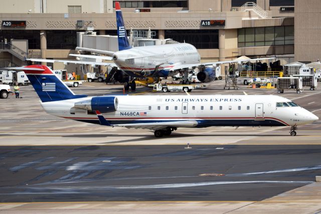 Canadair Regional Jet CRJ-200 (N468CA)